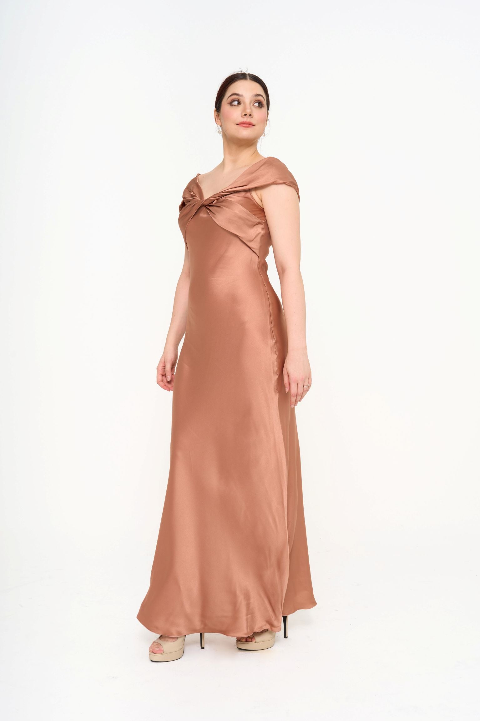 Alberta Ferretti evening gown in Antique Rose satin-crepe with twisted bodice detailing for rental, photographed in Sri Hartamas, Malaysia.