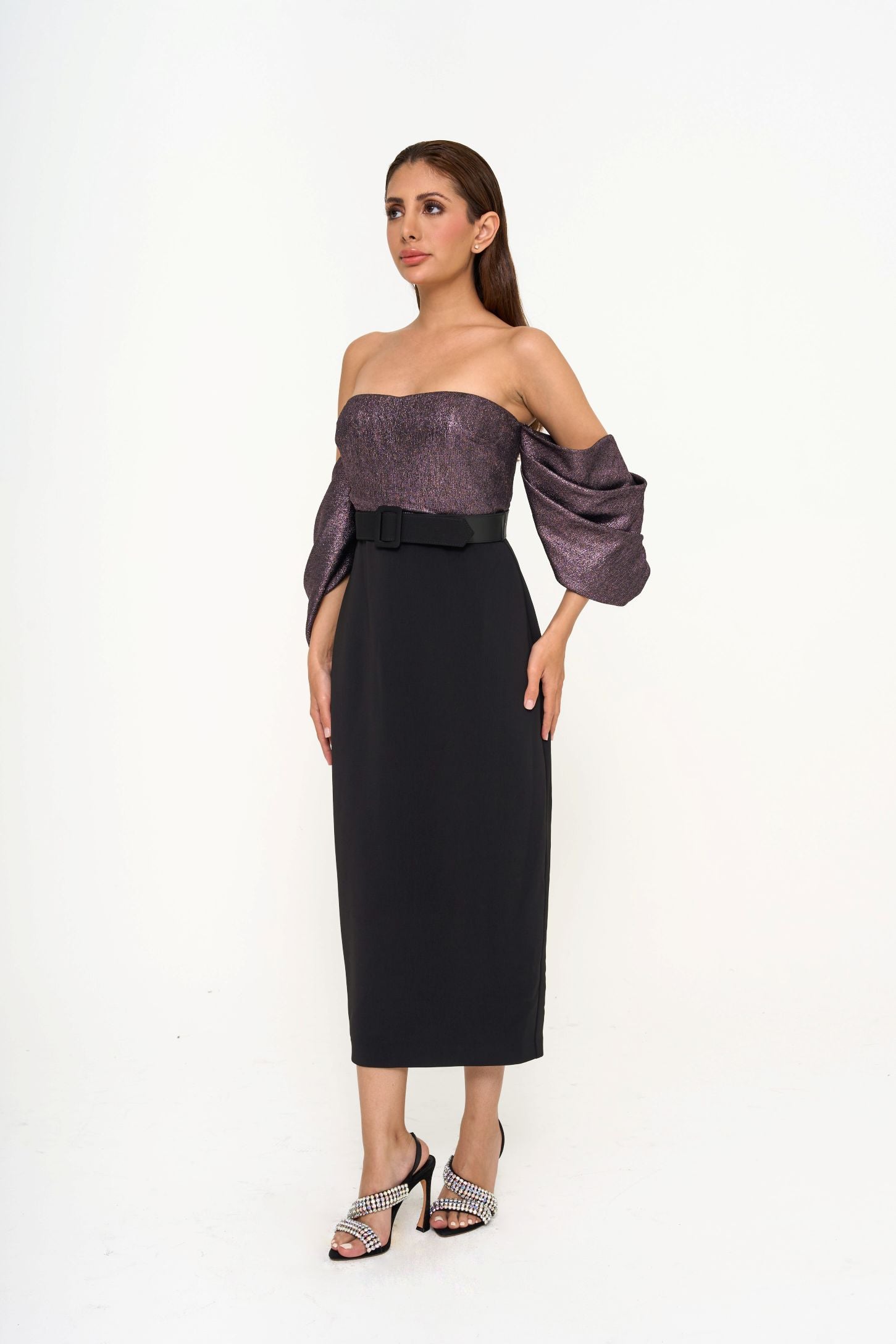 Badgley Mischka Off-the-shoulder lamé-paneled crepe midi dress (US4)